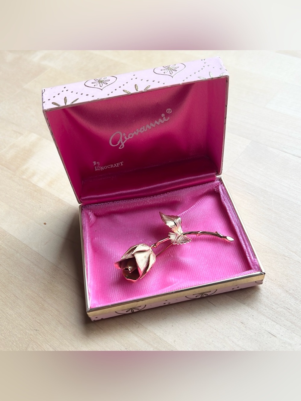 Giovanni by Longcraft  Vintage Women’s Fashion Jewelry Gold Plated Rose Brooch